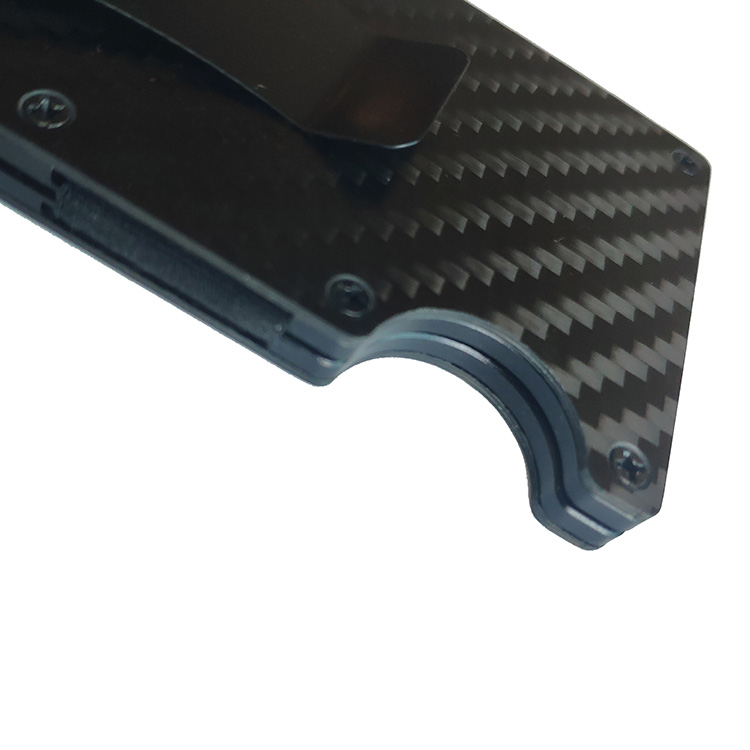 clip de diners de carboni (5)