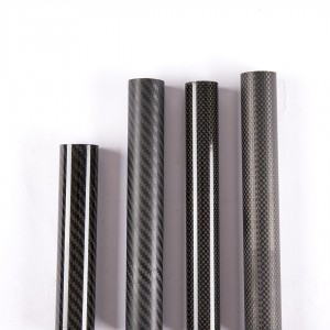 Ke kūʻai pololei aku nei ʻo Factory Fiber carbon tube round o High Quality