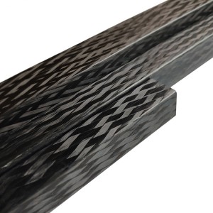 Feadán snáithín carbóin tarraingthe cearnach