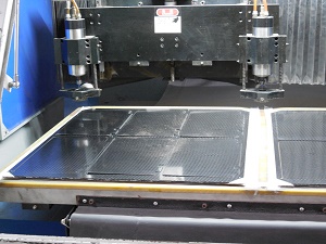 Two important things in the CNC machining of carbon fiber plate